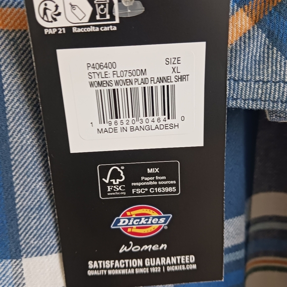 Dickies‎ Women's Plaid Flannel Shirt - Picture 3 of 6